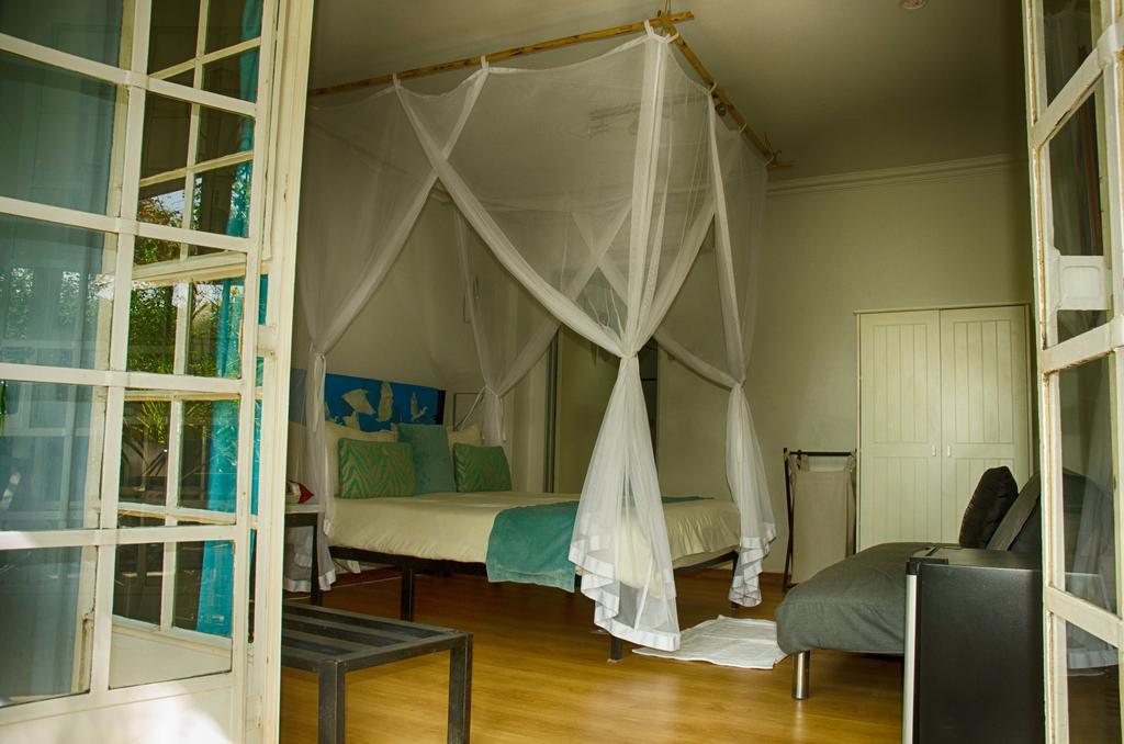 The Old House Bed & Breakfast Kasane Exterior foto