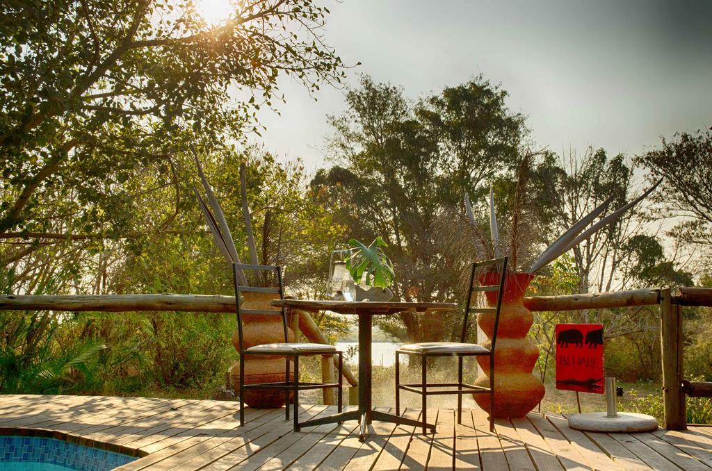 The Old House Bed & Breakfast Kasane Exterior foto
