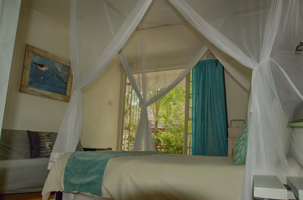 The Old House Bed & Breakfast Kasane Exterior foto